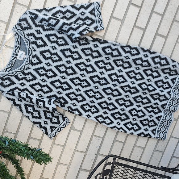 Gray/black Dress - Picture 5 of 10